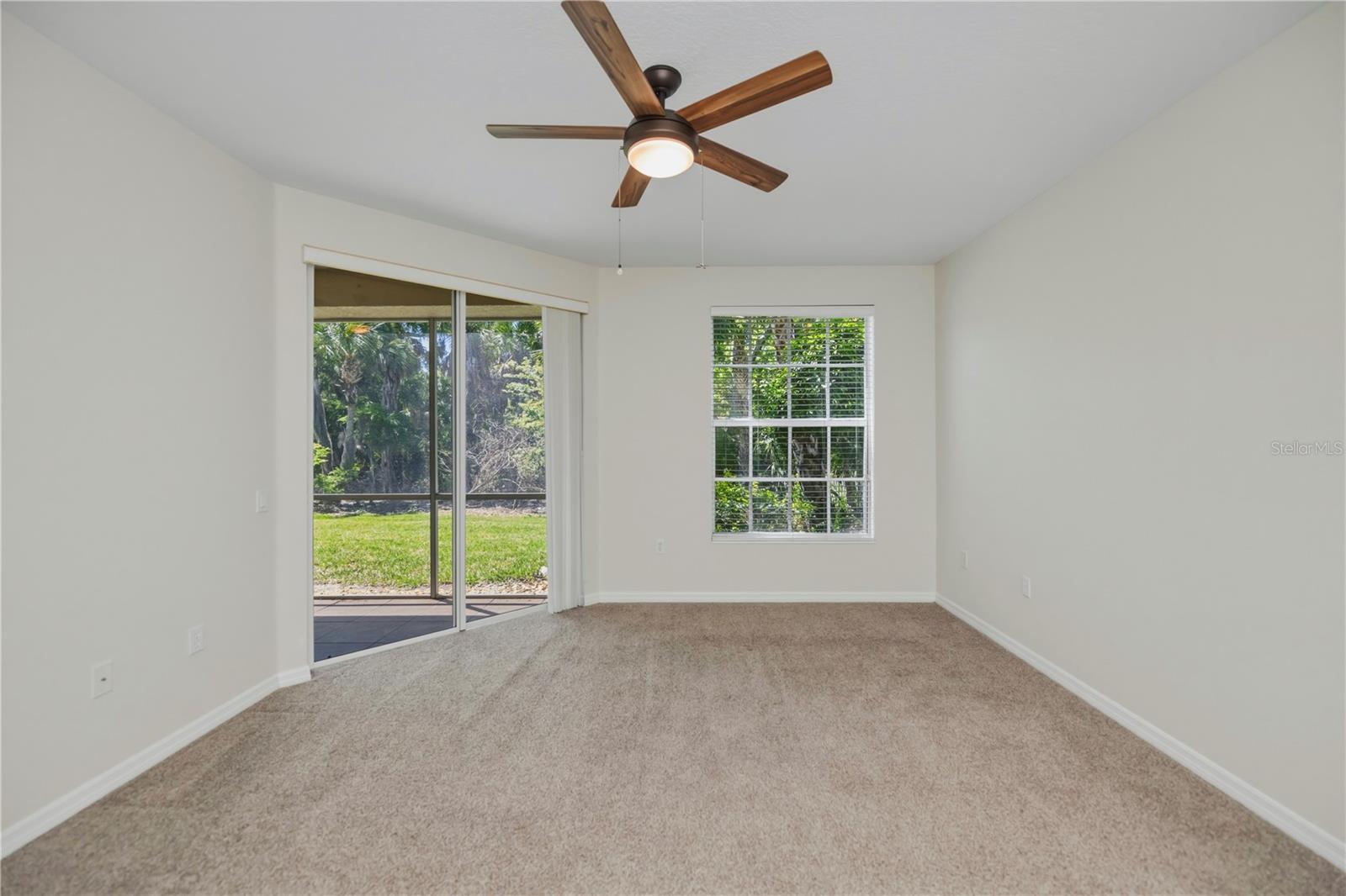 Image 25 of 61 For 4497 Streamside Court 1807