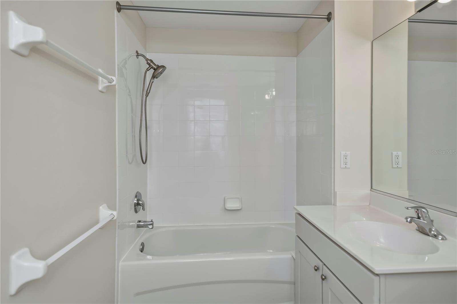 Image 40 of 61 For 4497 Streamside Court 1807