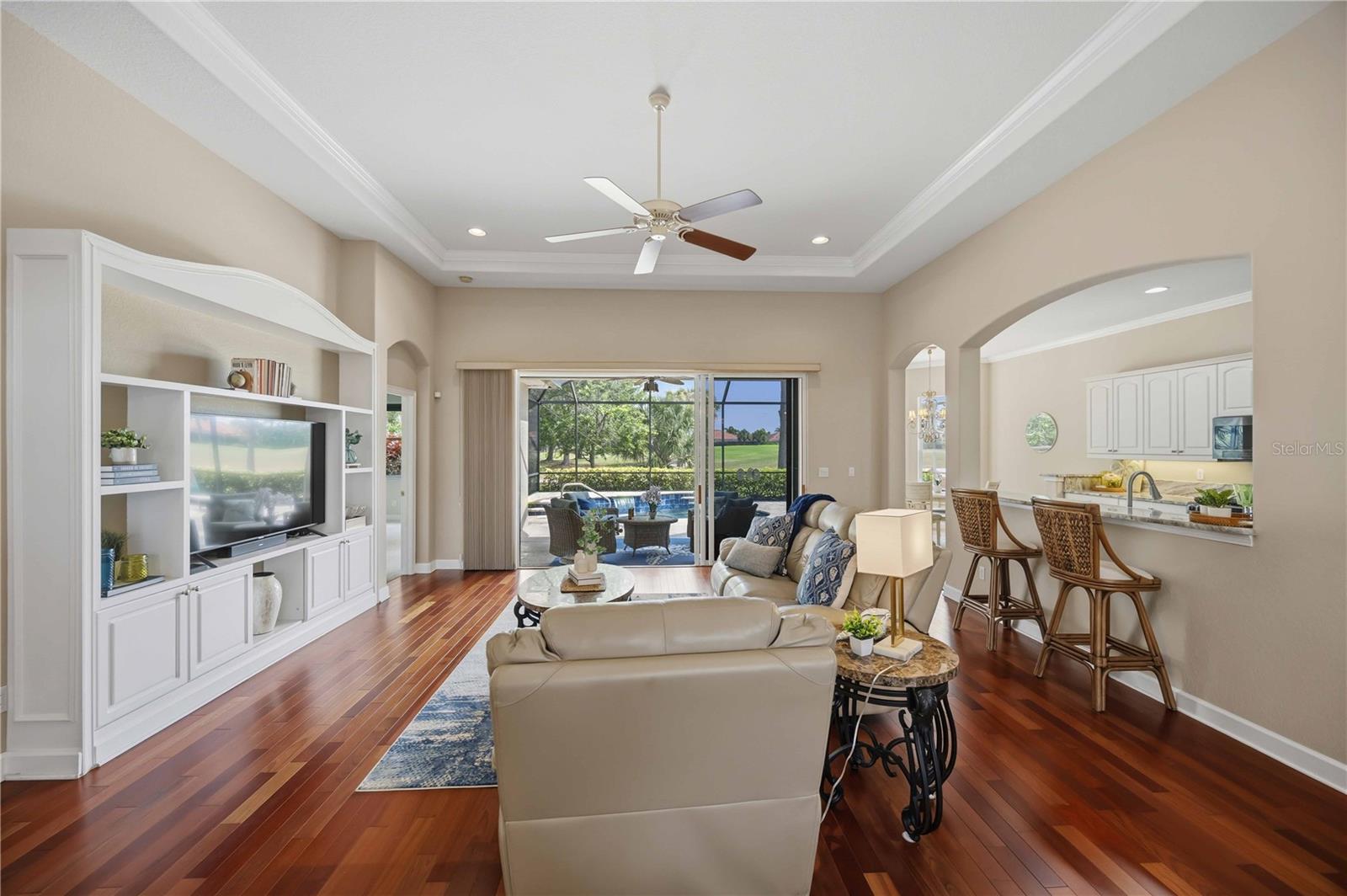 Image 9 of 73 For 170 Montelluna Drive