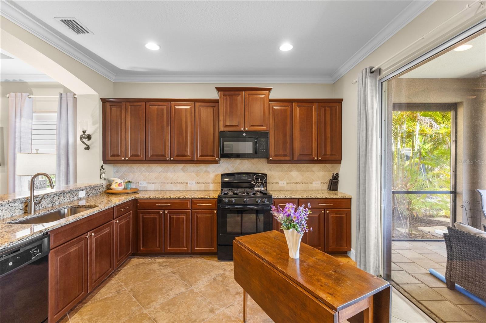 Image 10 of 40 For 11442 Fort Lauderdale Place