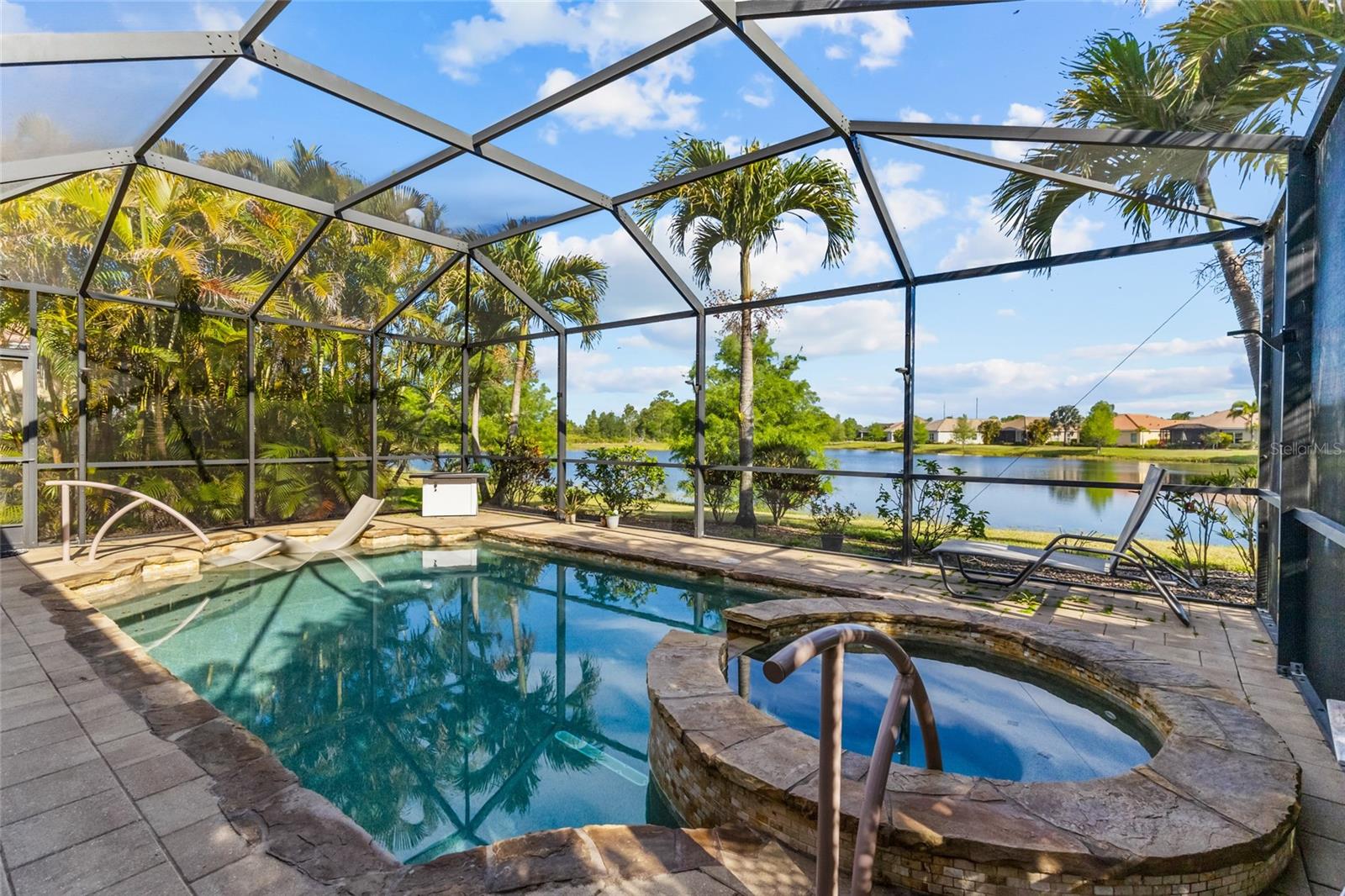 Image 17 of 40 For 11442 Fort Lauderdale Place