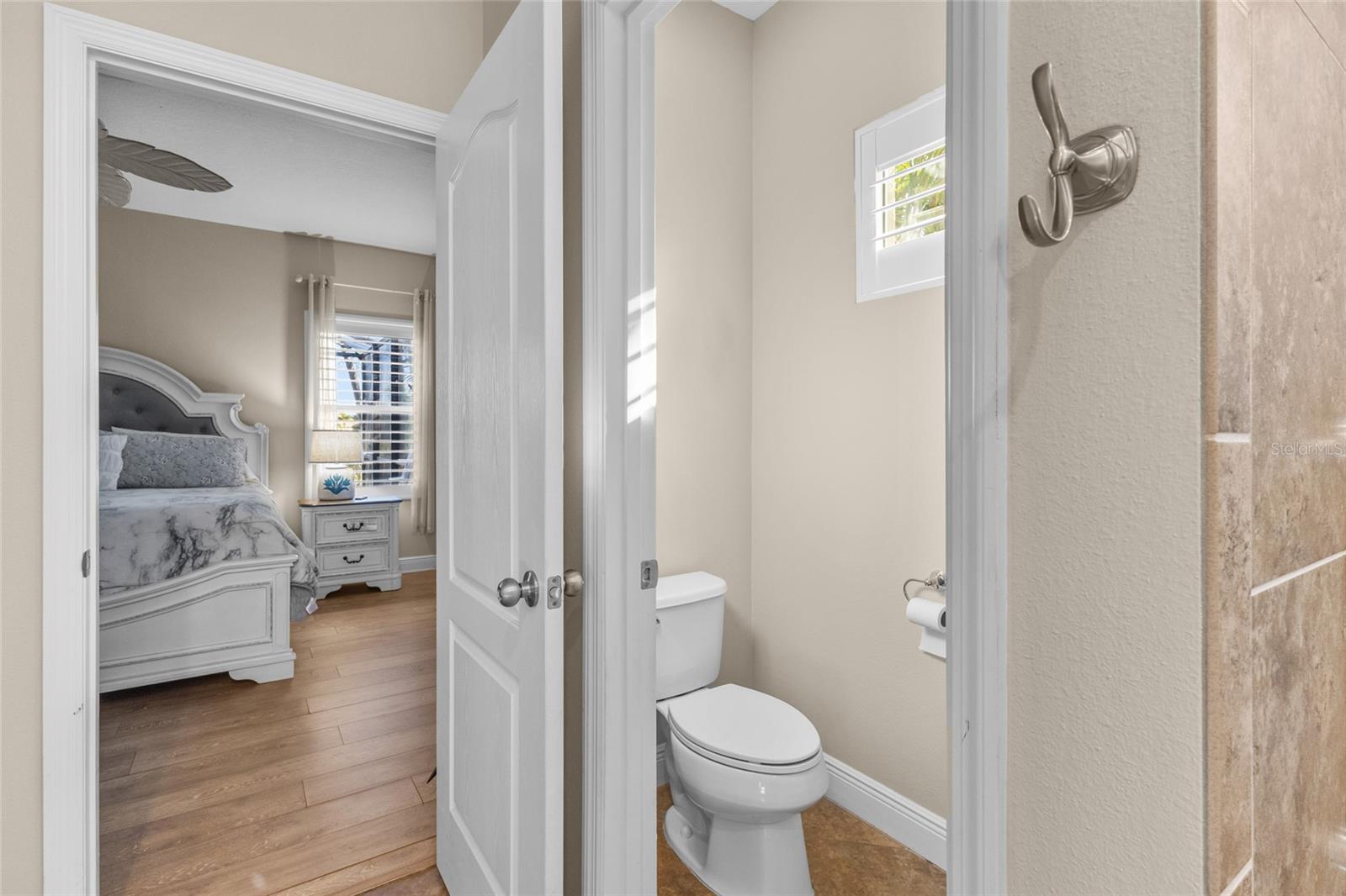 Image 23 of 40 For 11442 Fort Lauderdale Place