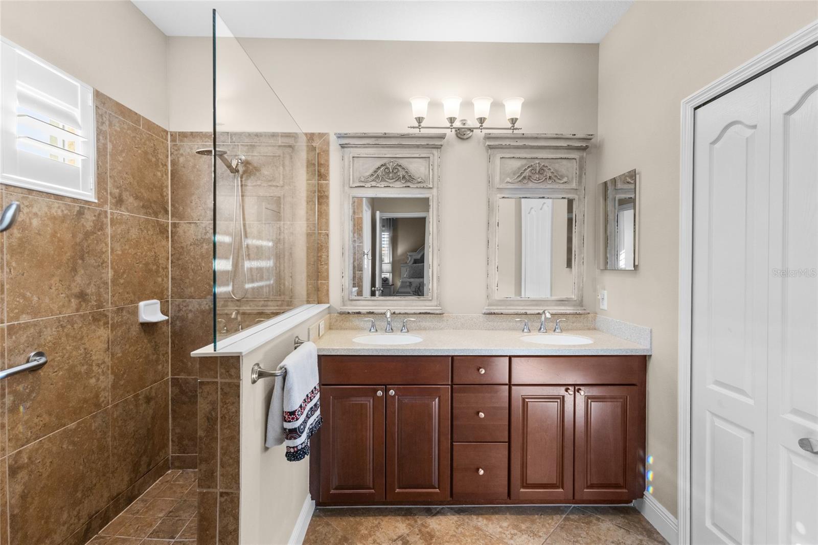 Image 24 of 40 For 11442 Fort Lauderdale Place