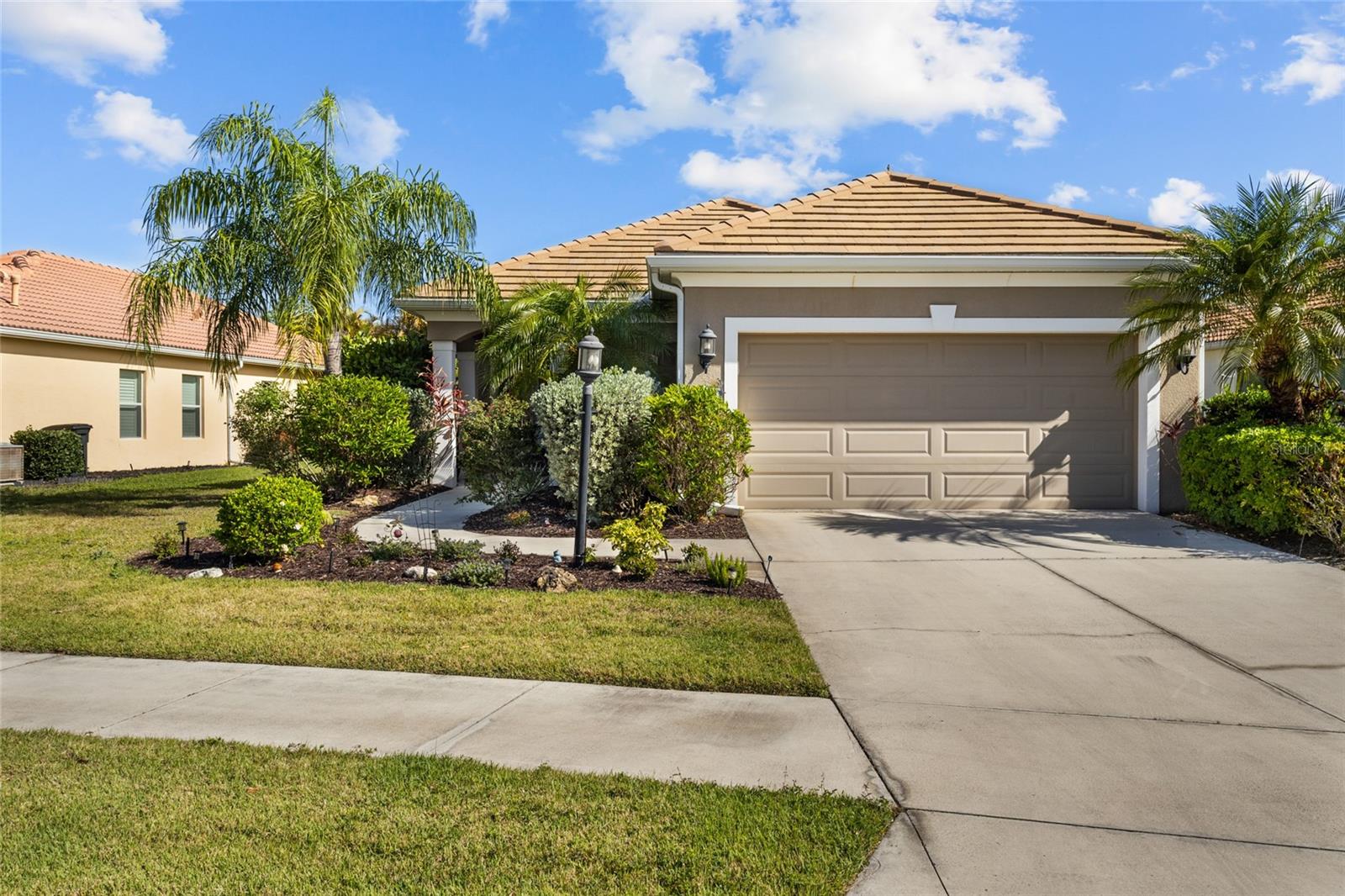 Image 33 of 40 For 11442 Fort Lauderdale Place