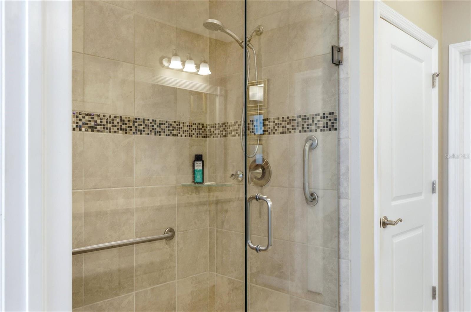 Image 32 of 74 For 23160 Banbury Way 102