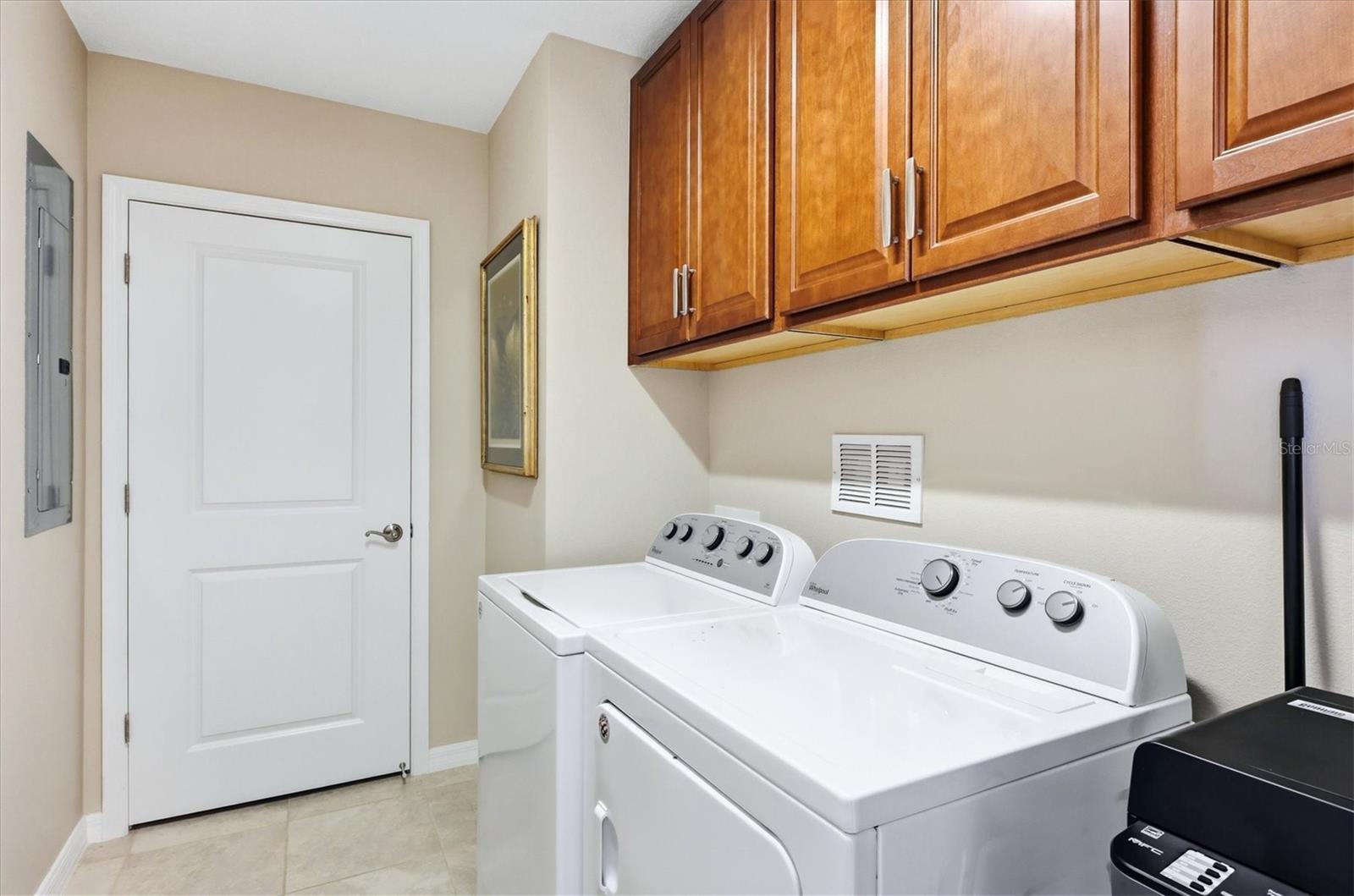 Image 37 of 74 For 23160 Banbury Way 102