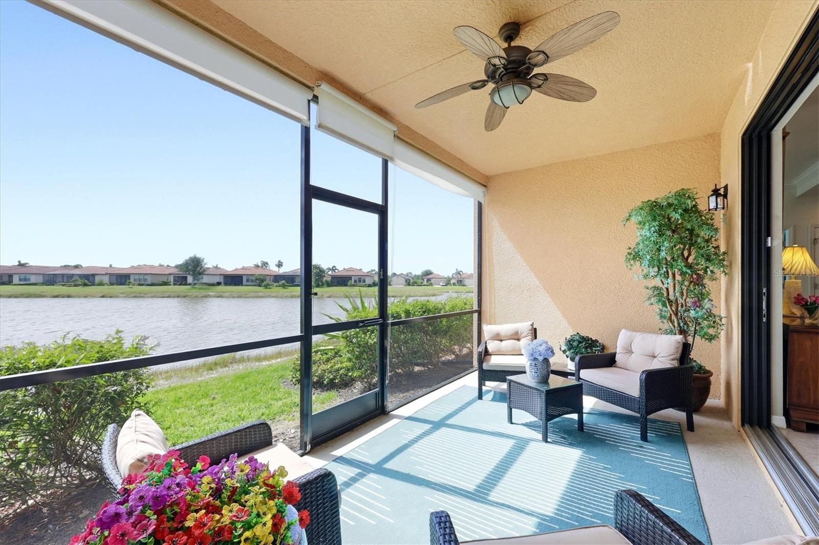 Image 9 of 74 For 23160 Banbury Way 102