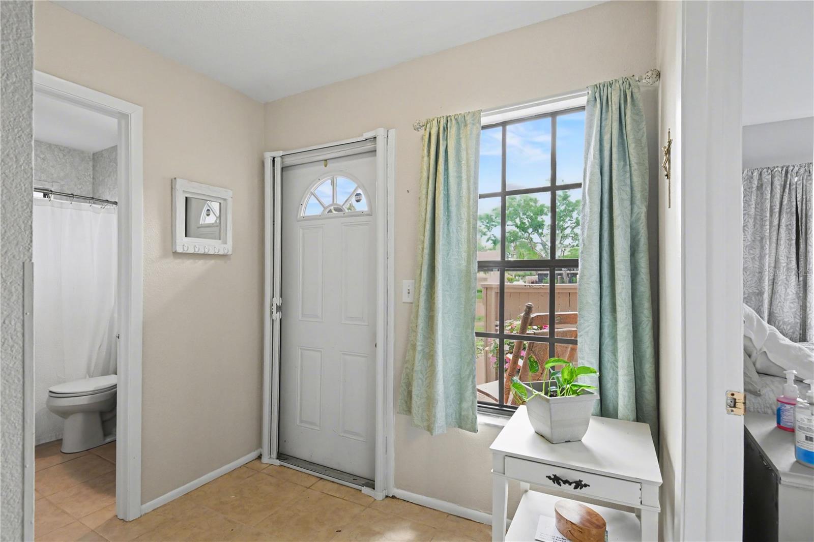 Image 4 of 27 For 5401 Brassy Loop