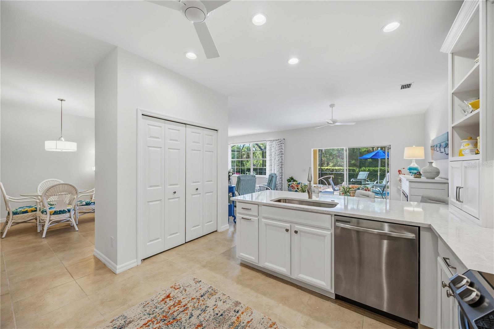Image 17 of 44 For 24955 Pennington Terrace