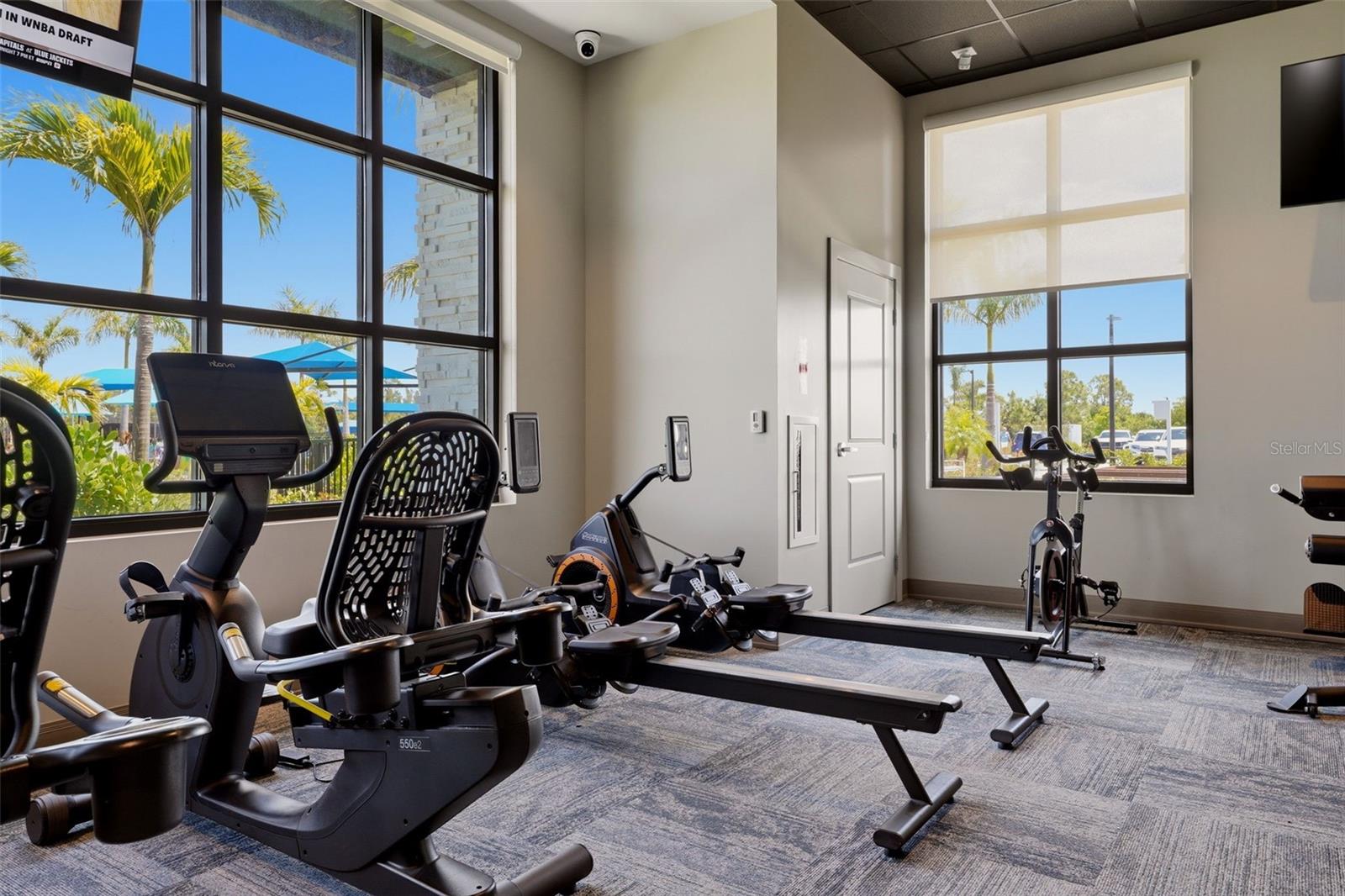 Image 33 of 41 For 17535 Opal Sand Drive 201