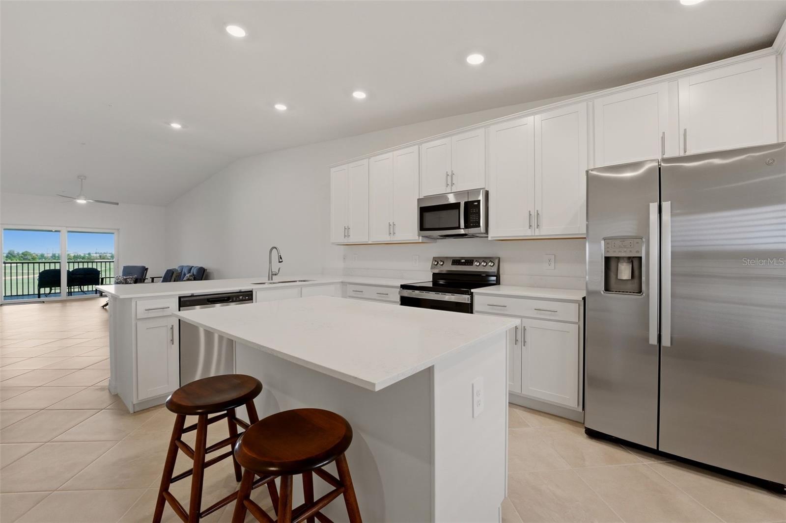 Image 5 of 41 For 17535 Opal Sand Drive 201