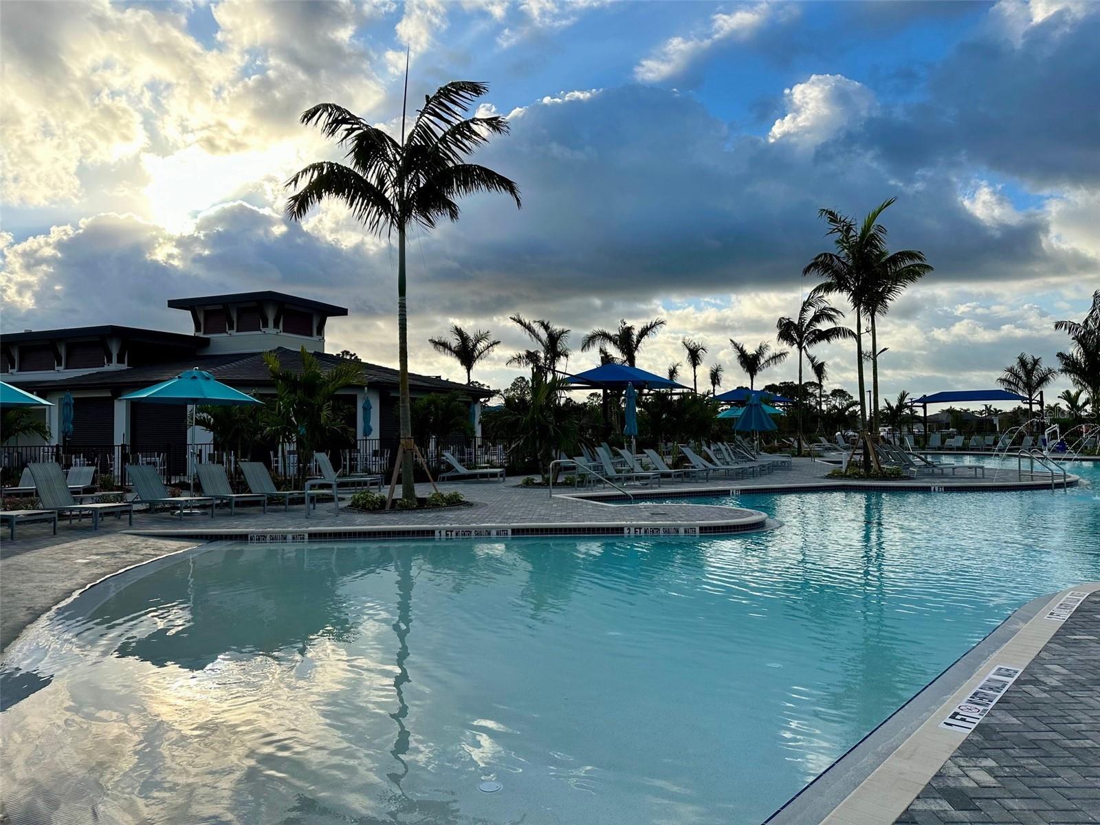 Image 32 of 42 For 17475 Opal Sand Drive 204