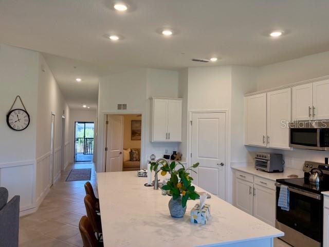 Image 8 of 42 For 17475 Opal Sand Drive 204