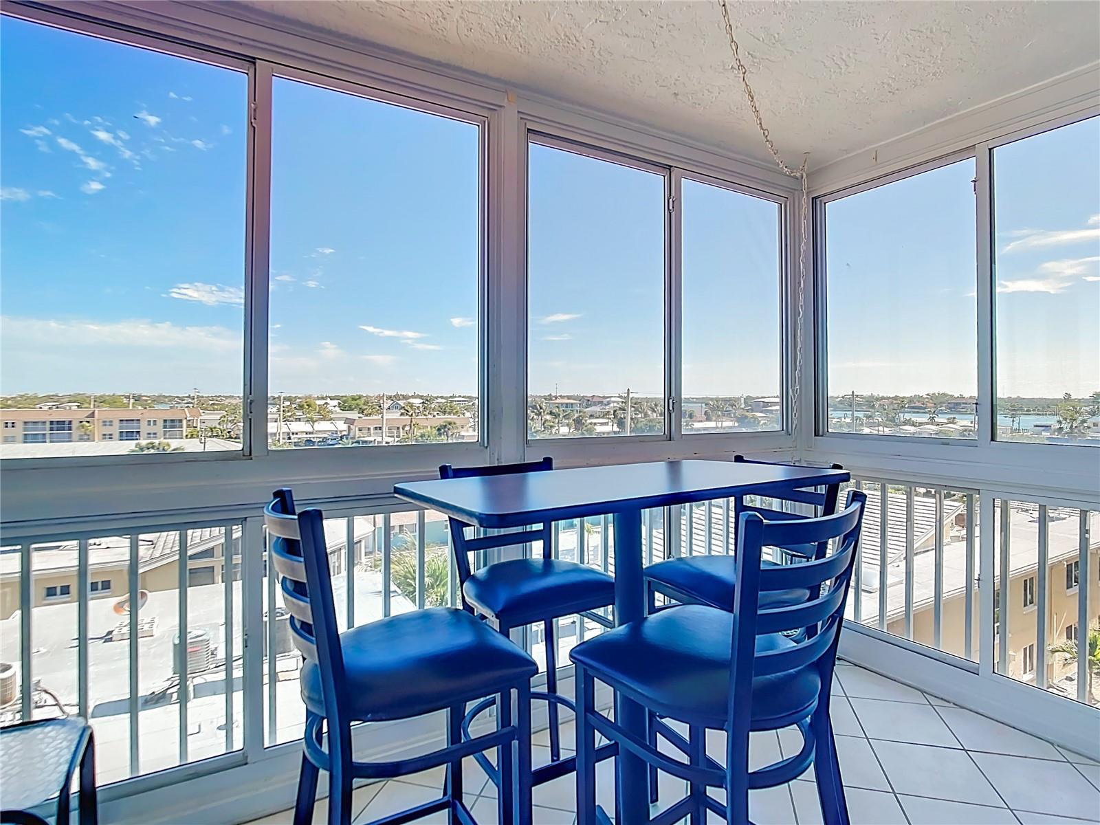 Image 28 of 36 For 1255 Tarpon Center Drive 510