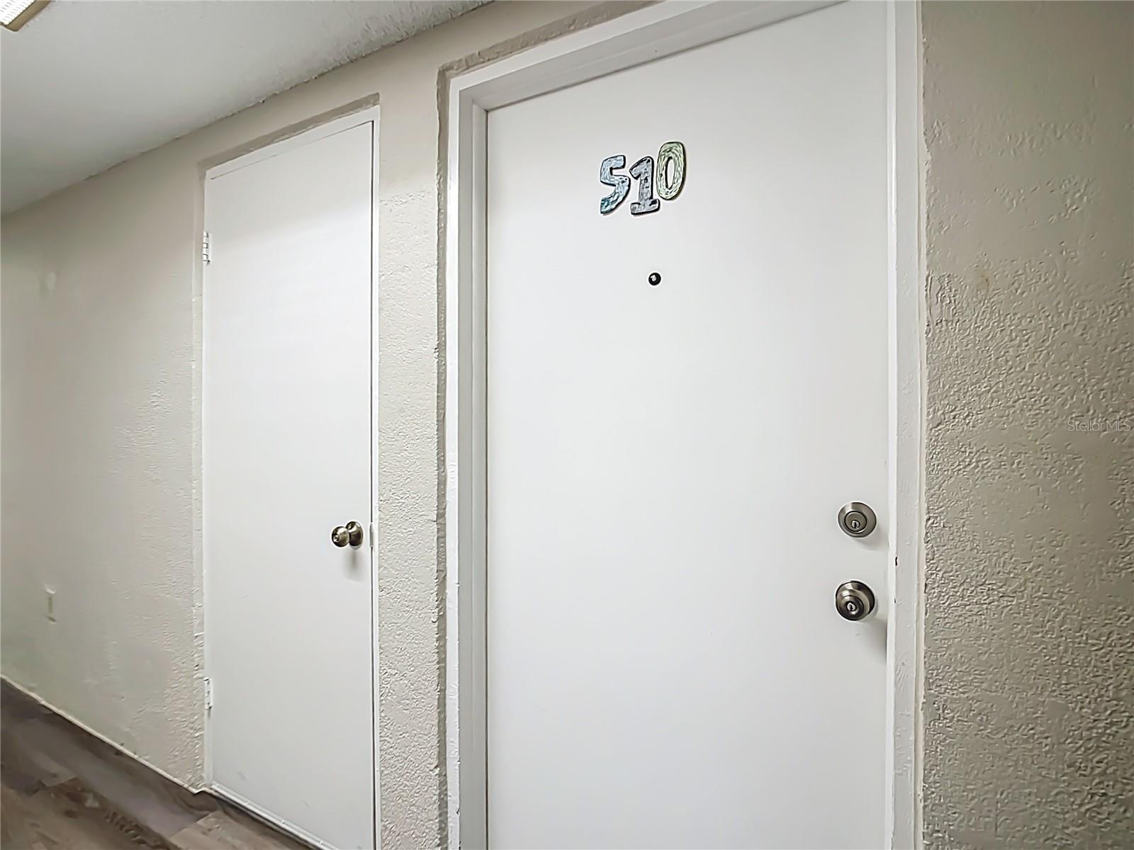 Image 3 of 36 For 1255 Tarpon Center Drive 510