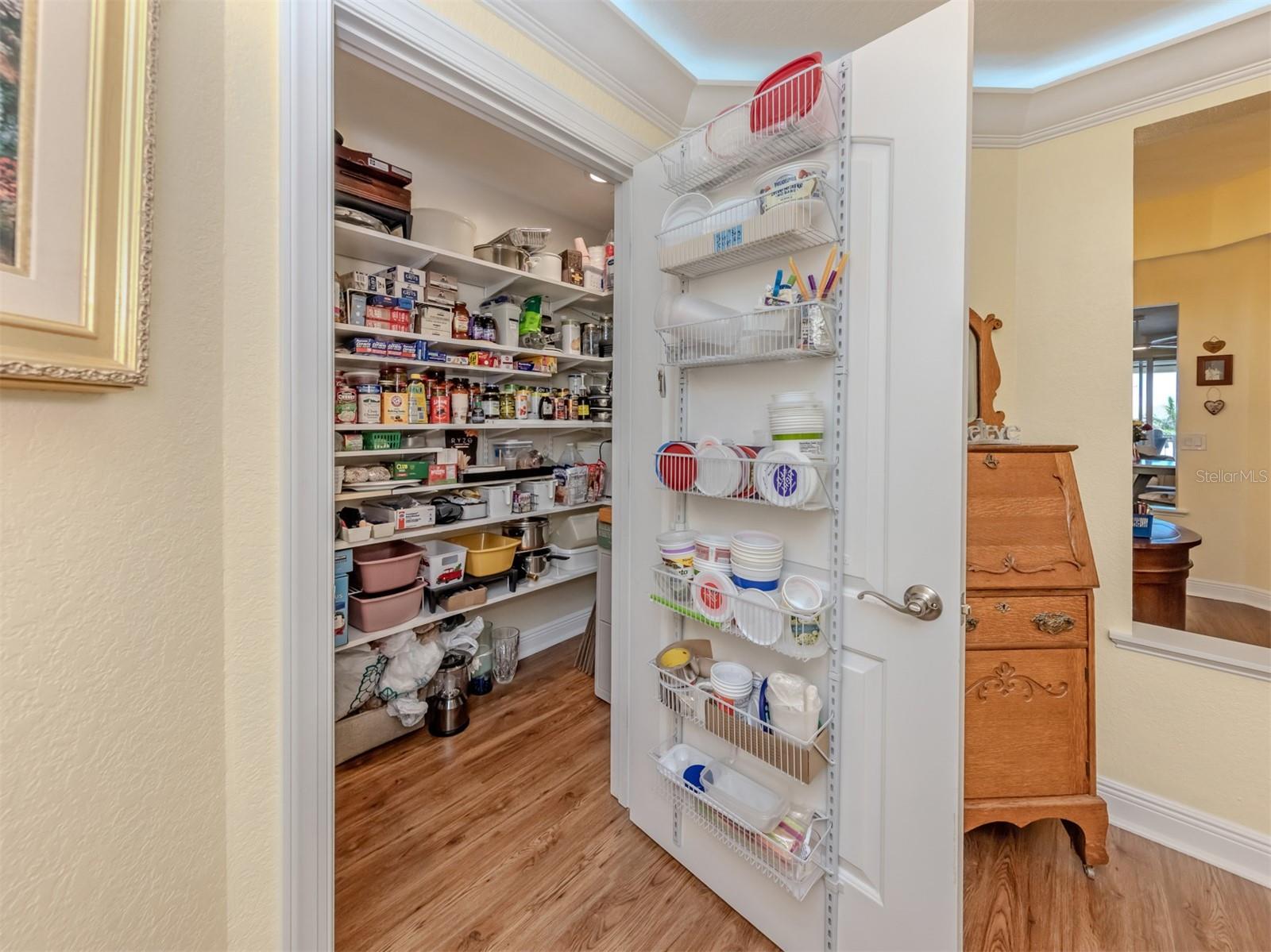 Image 13 of 77 For 14021 Bellagio Way 404