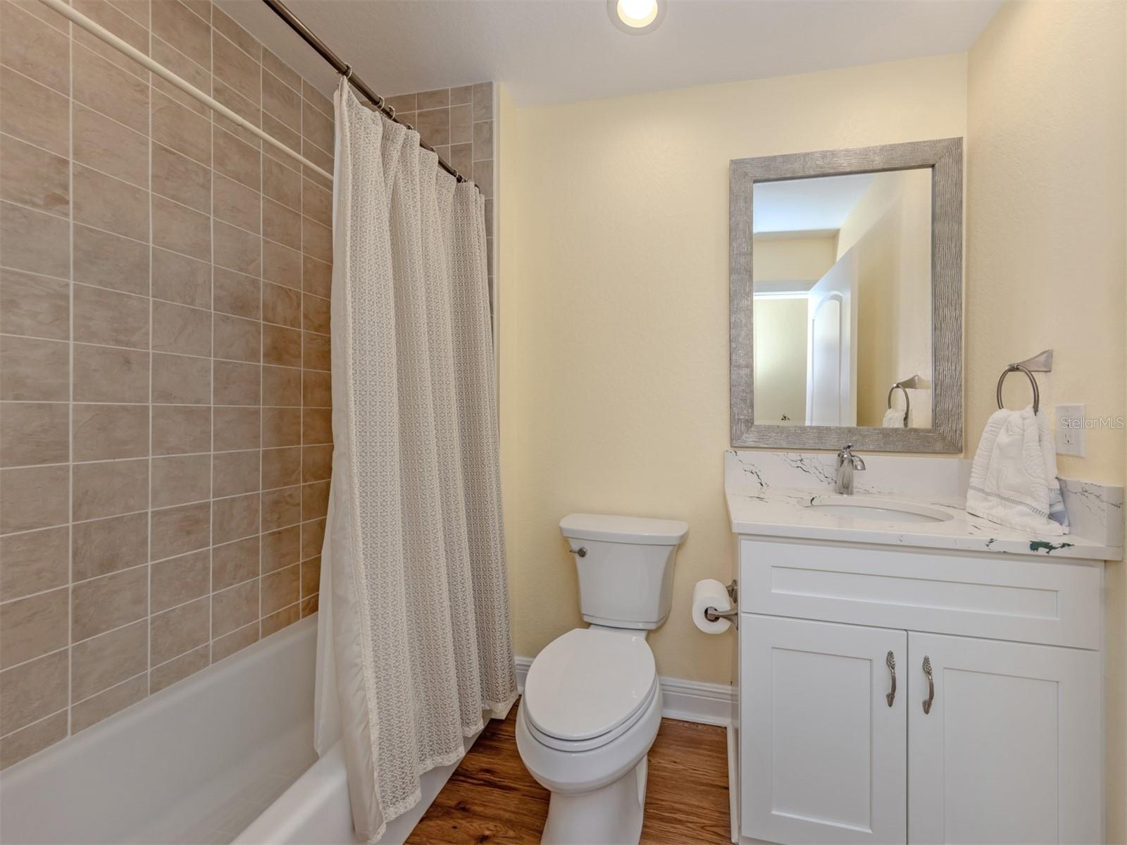 Image 21 of 77 For 14021 Bellagio Way 404