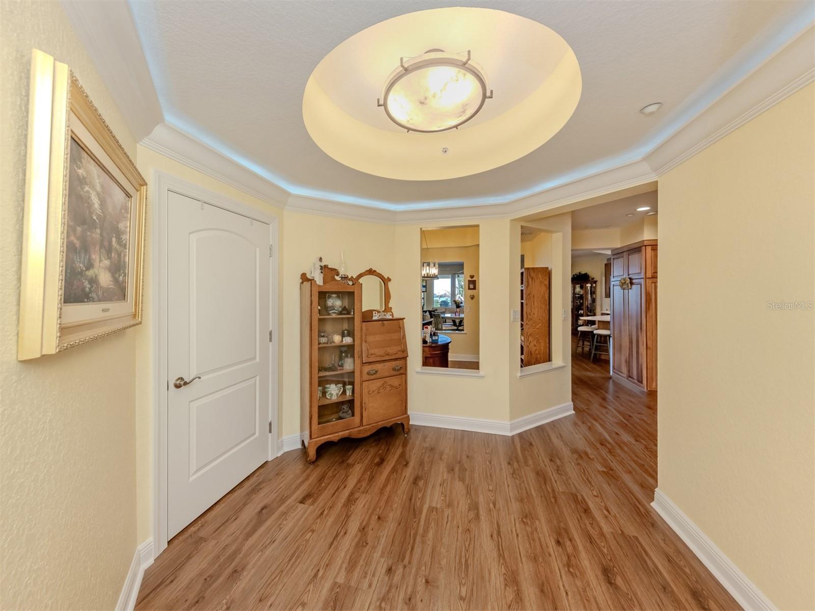 Image 3 of 77 For 14021 Bellagio Way 404