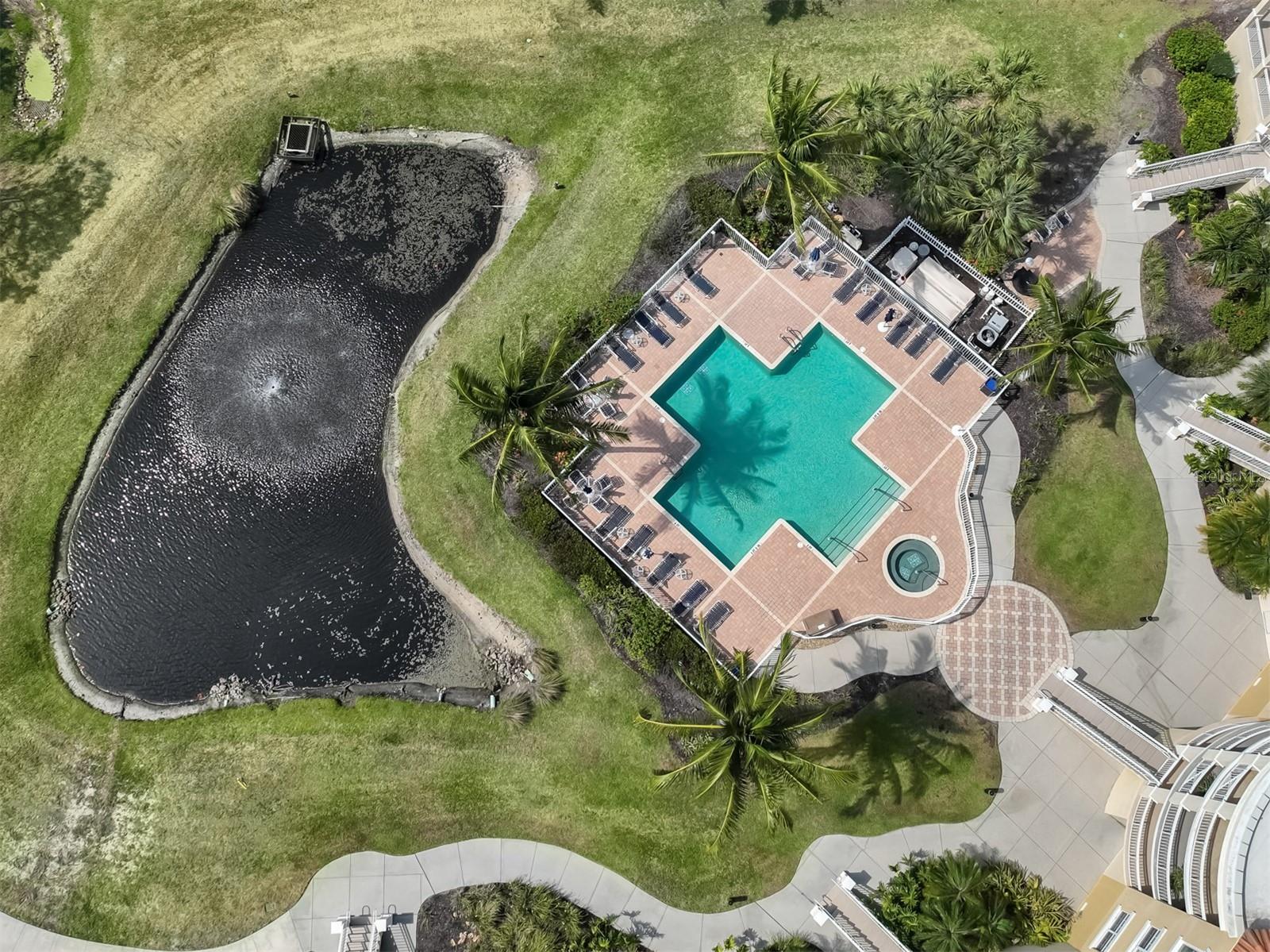 Image 37 of 77 For 14021 Bellagio Way 404