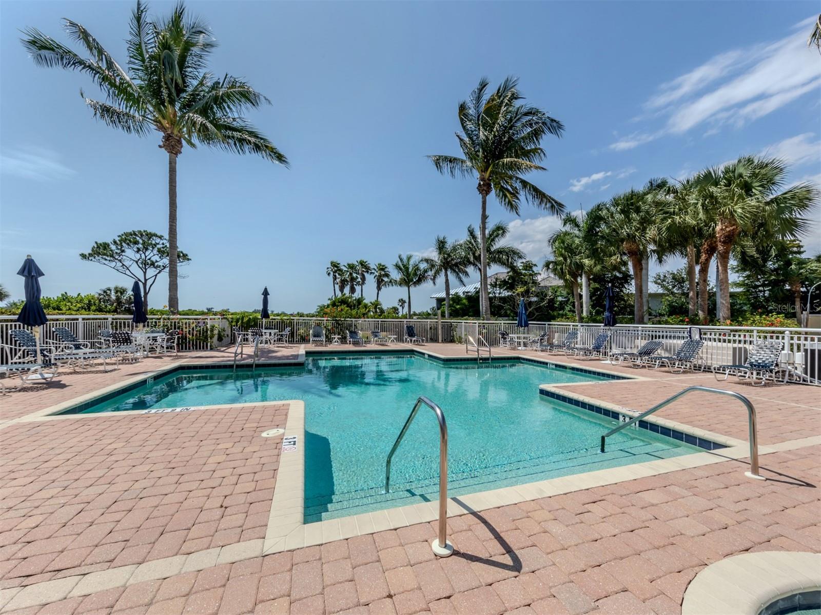 Image 45 of 77 For 14021 Bellagio Way 404