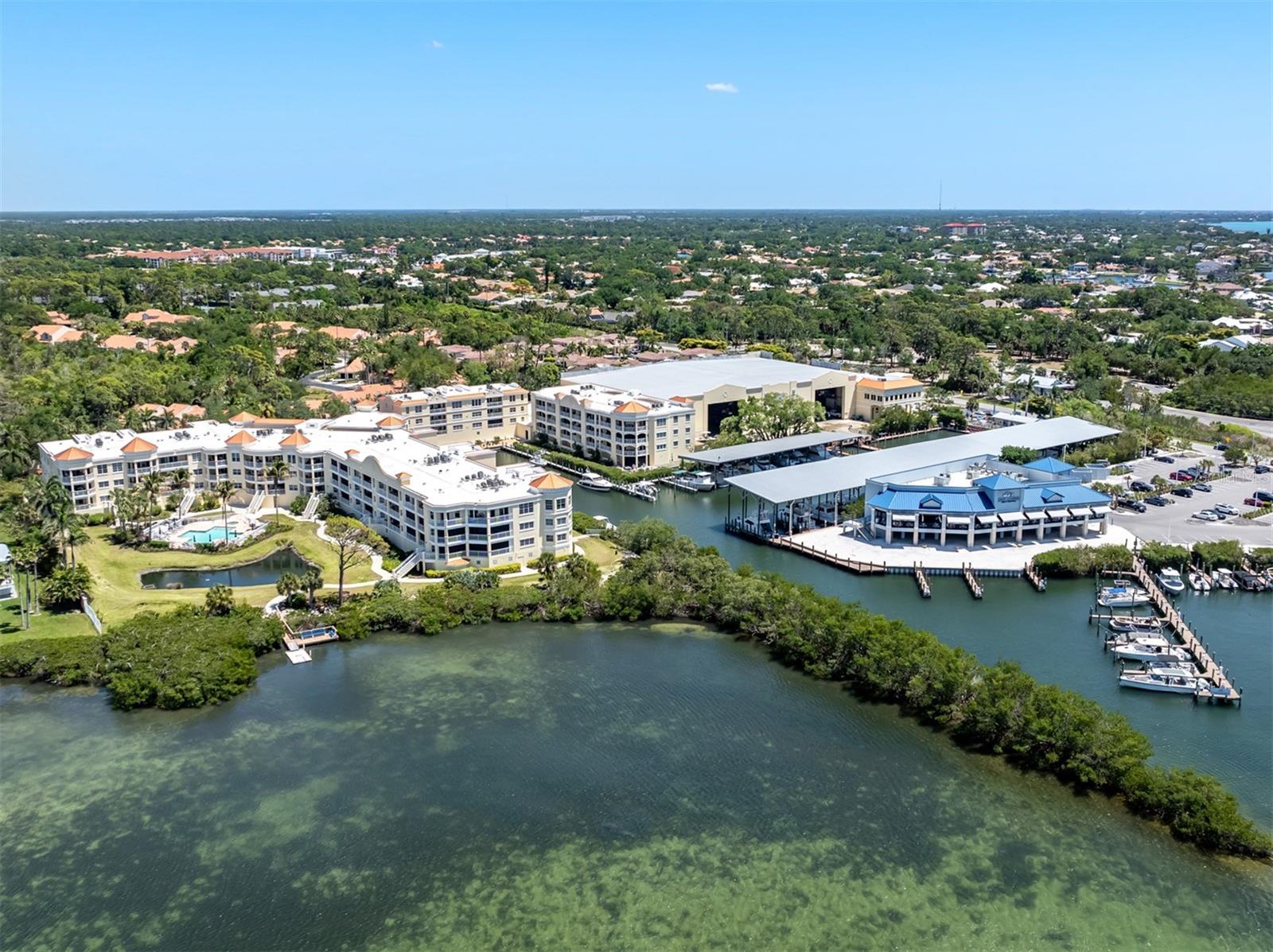 Image 65 of 77 For 14021 Bellagio Way 404