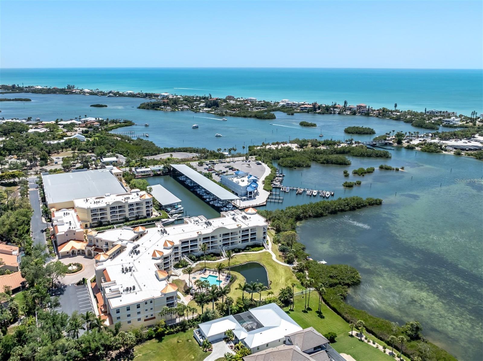 Image 68 of 77 For 14021 Bellagio Way 404