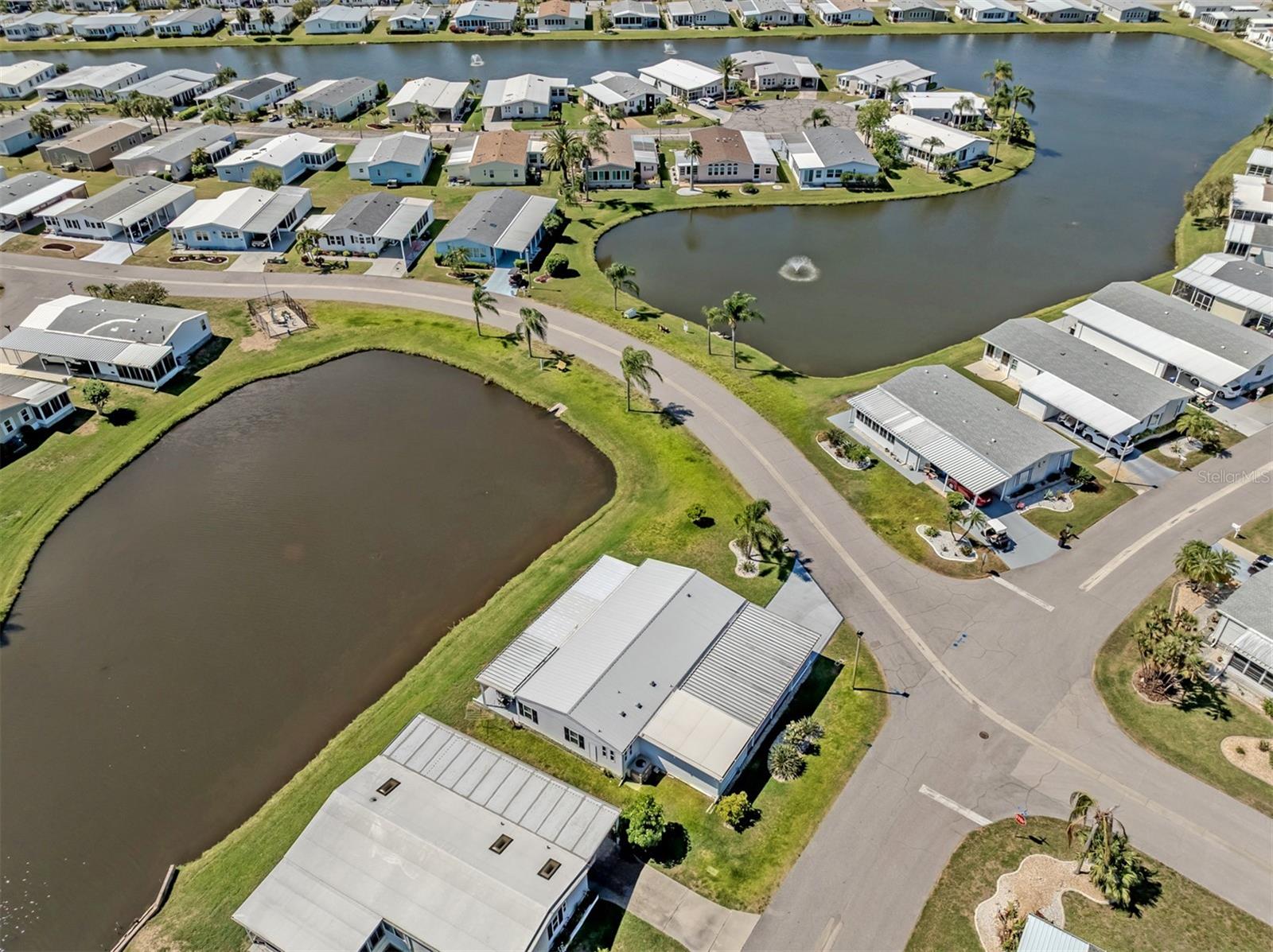 Image 38 of 77 For 513 Landsedge Drive