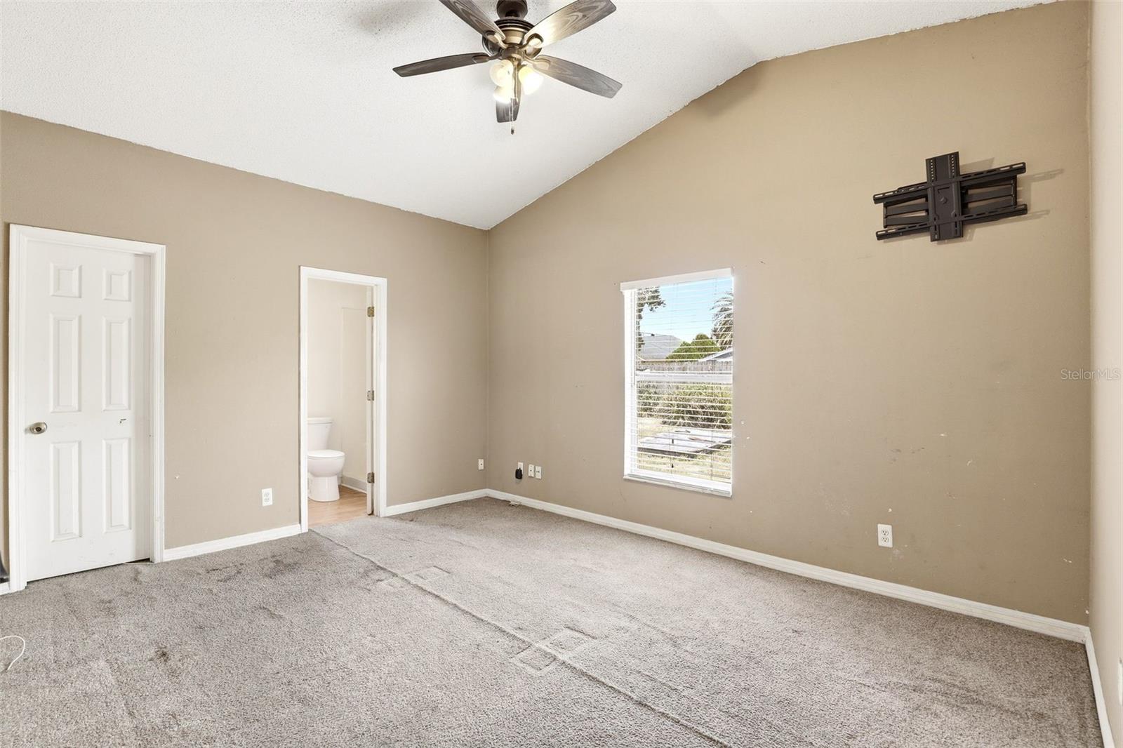 Image 14 of 26 For 8865 Lambert Lane