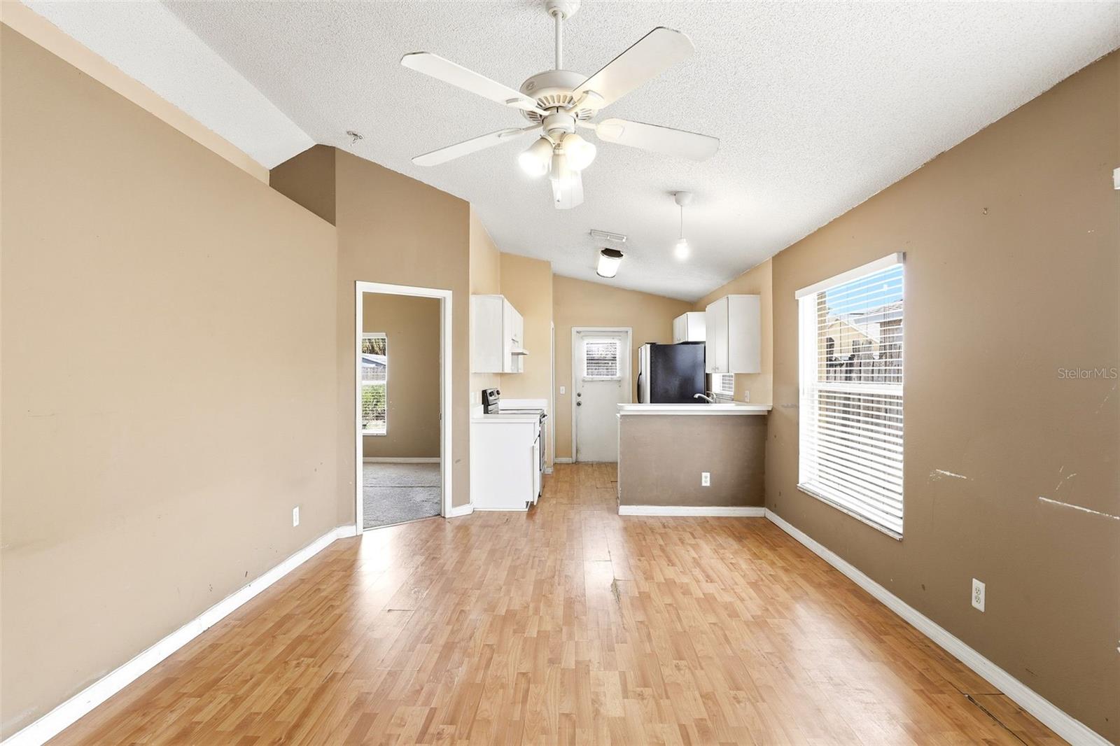 Image 6 of 26 For 8865 Lambert Lane