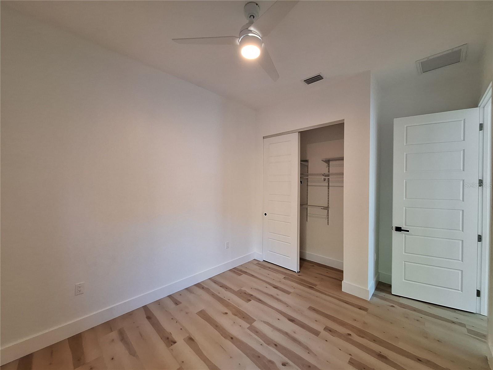 Image 22 of 30 For 289 Albatross Road