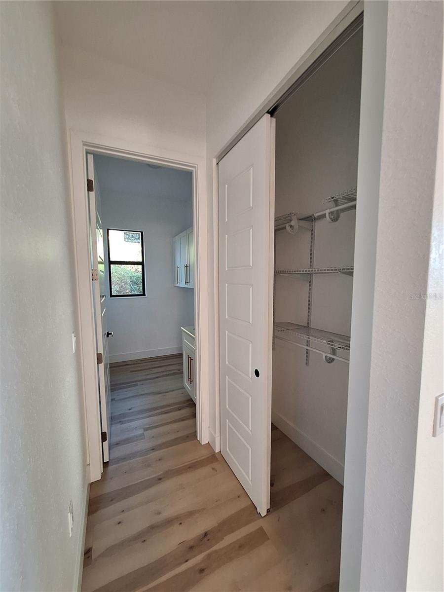 Image 24 of 30 For 289 Albatross Road