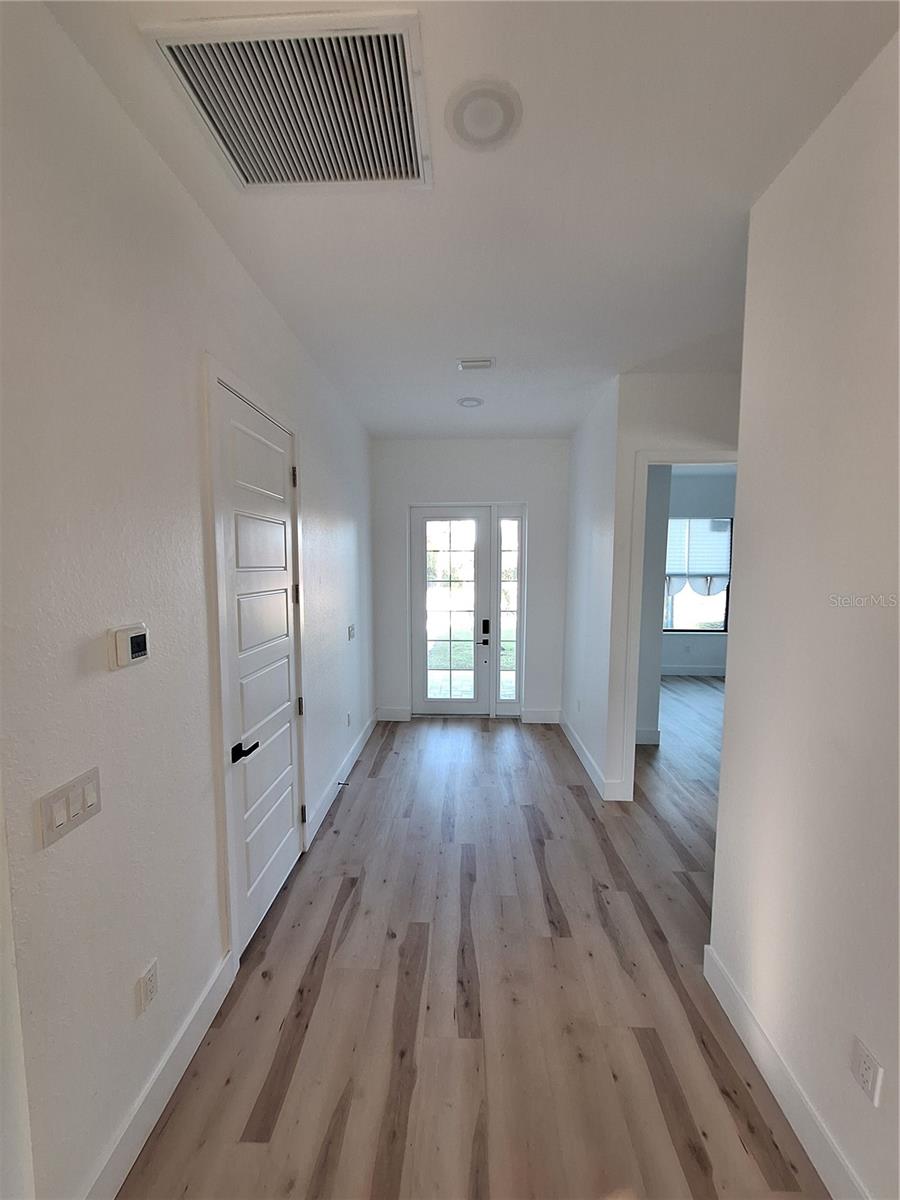 Image 29 of 30 For 289 Albatross Road