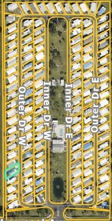 Image 4 of 29 For 218 Outer Drive W