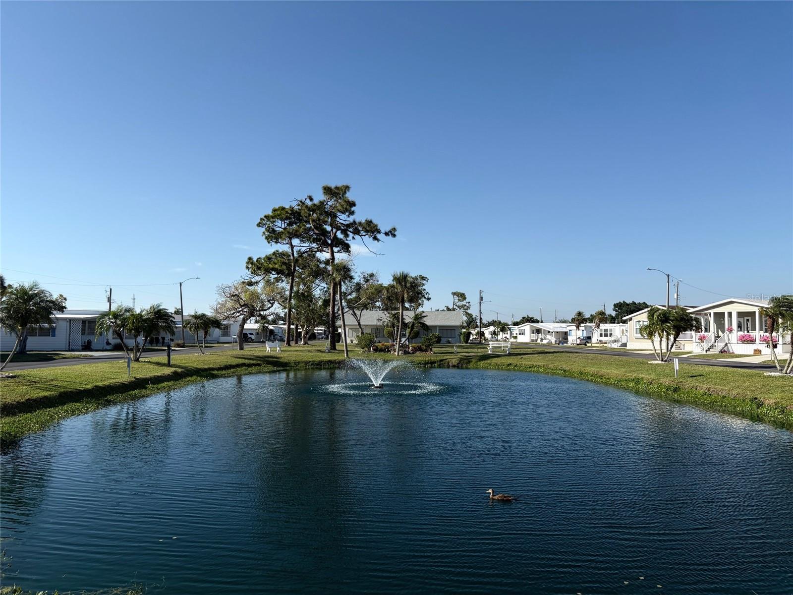 Image 8 of 29 For 218 Outer Drive W