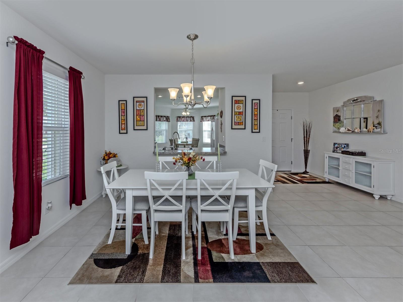 Image 15 of 70 For 7045 Waterford Parkway