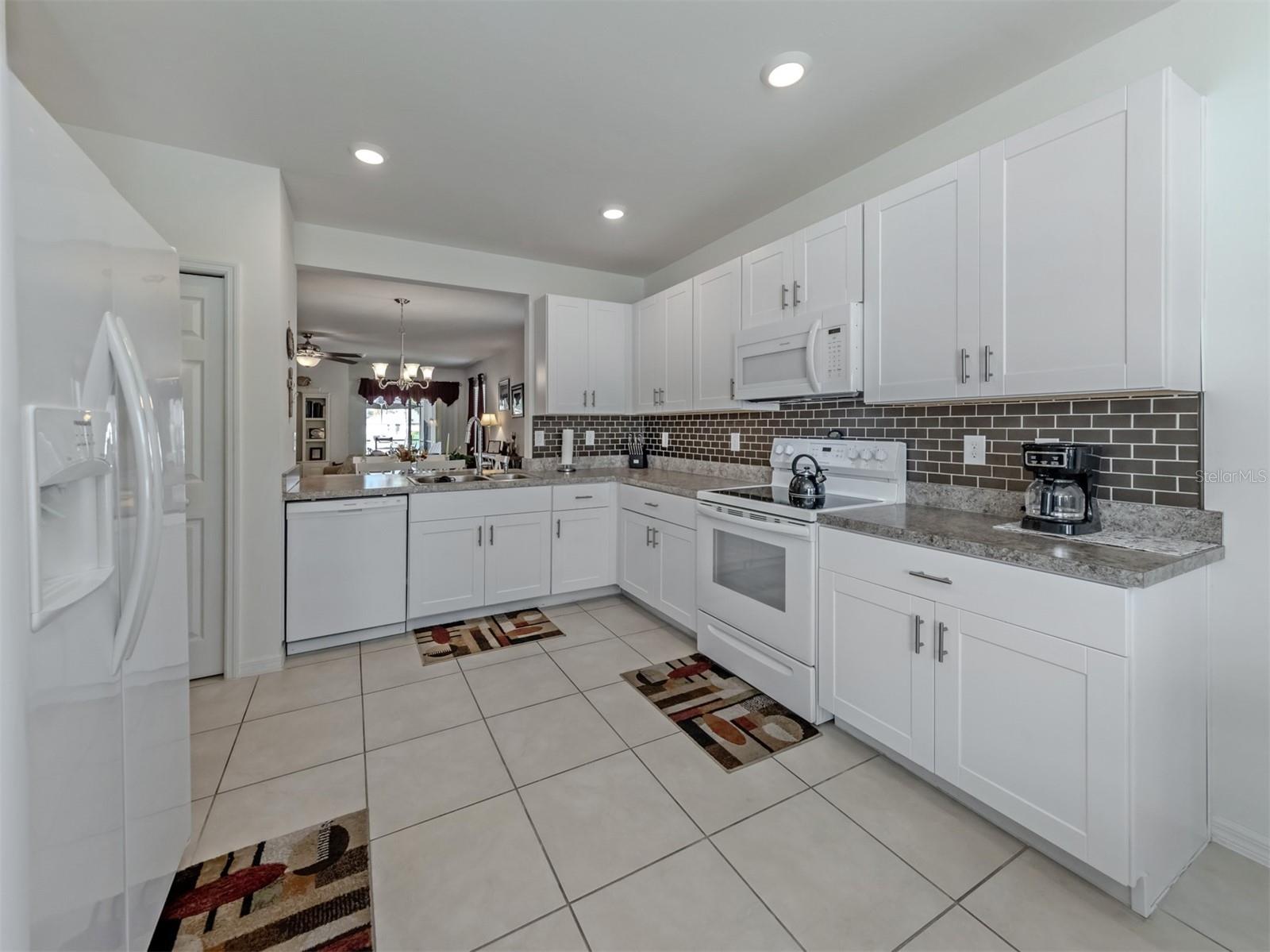 Image 20 of 70 For 7045 Waterford Parkway