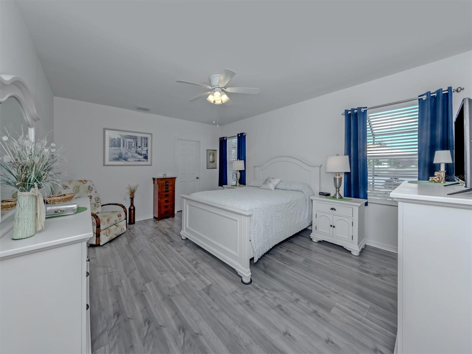 Image 21 of 70 For 7045 Waterford Parkway