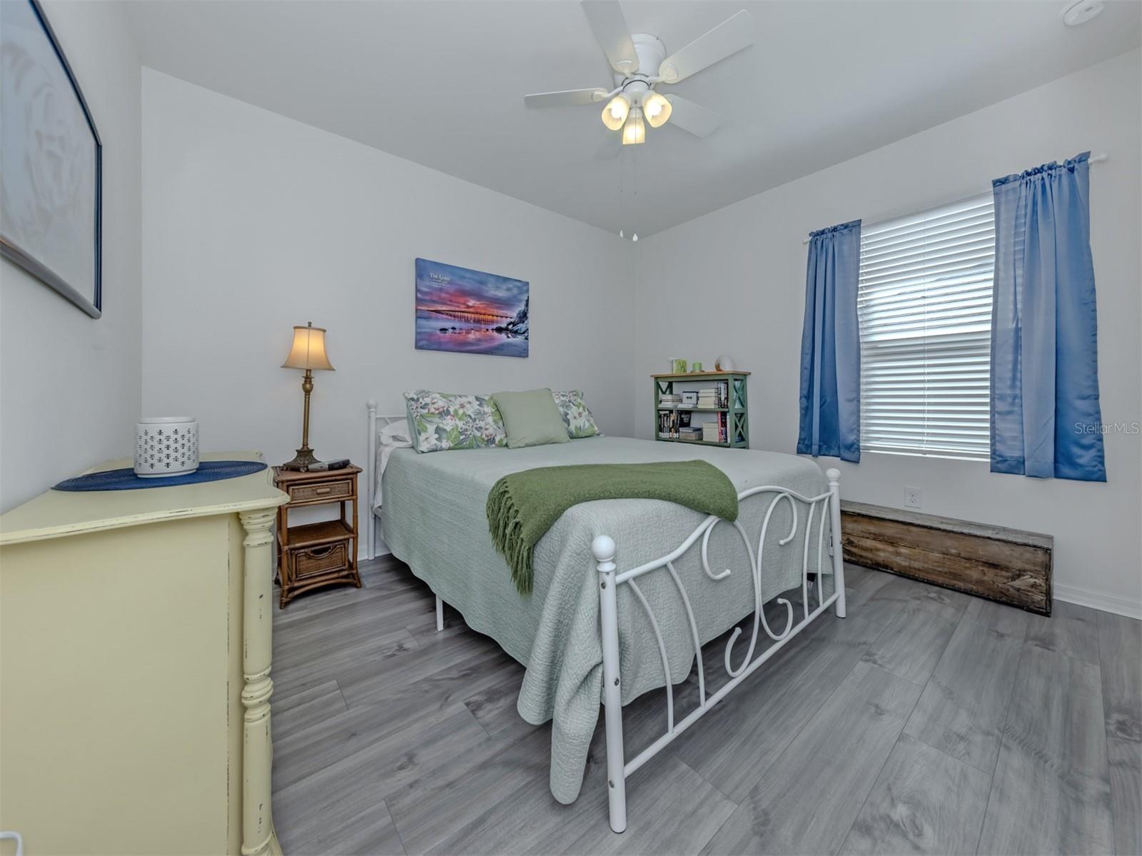 Image 23 of 70 For 7045 Waterford Parkway