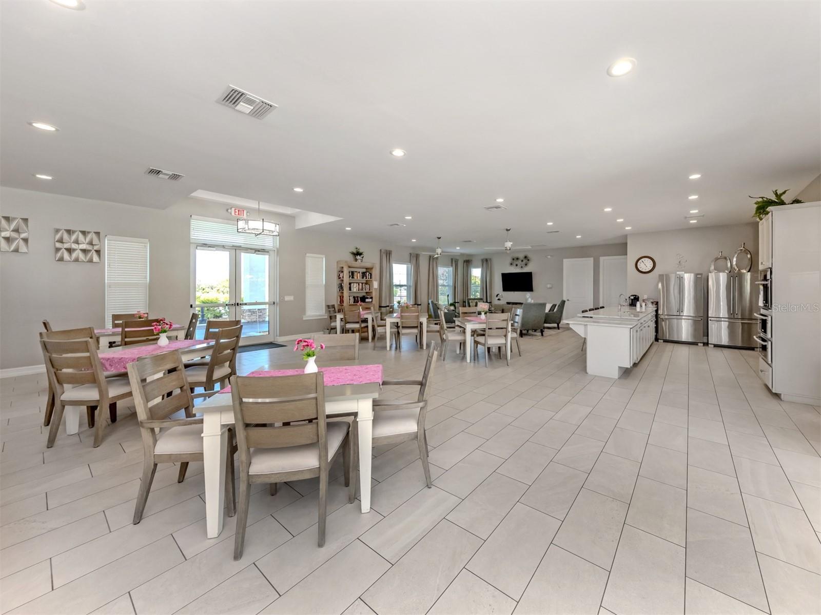 Image 48 of 70 For 7045 Waterford Parkway