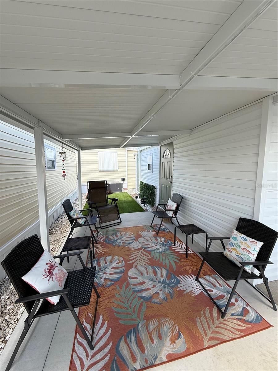 Image 15 of 30 For 1475 Flamingo Drive 328