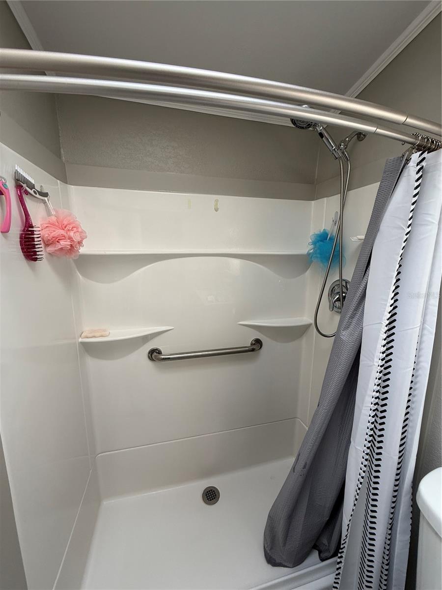 Image 9 of 30 For 1475 Flamingo Drive 328
