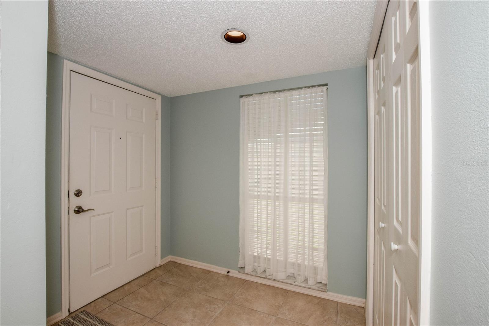Image 3 of 61 For 418 Wexford Circle 125