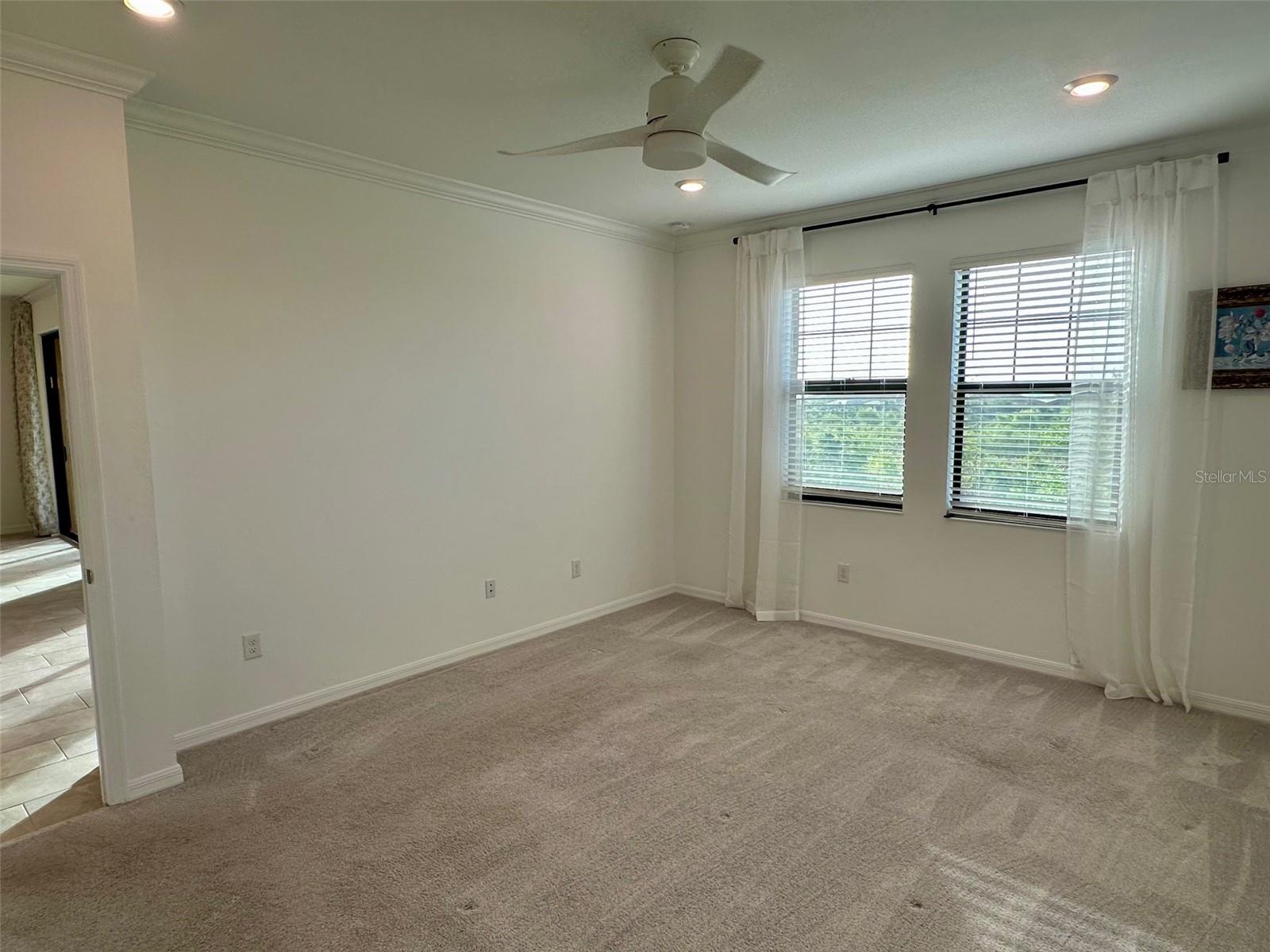 Image 11 of 30 For 10027 Crooked Creek Drive 201