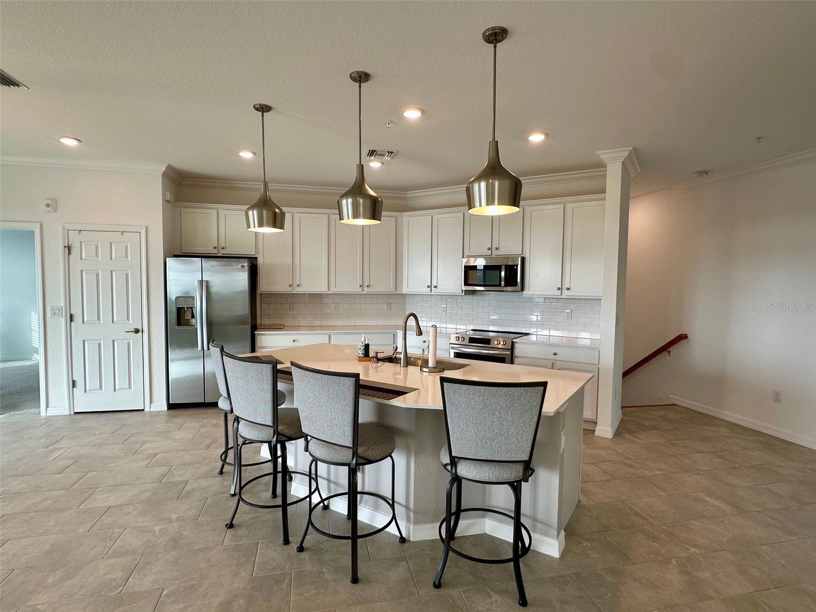 Image 2 of 30 For 10027 Crooked Creek Drive 201