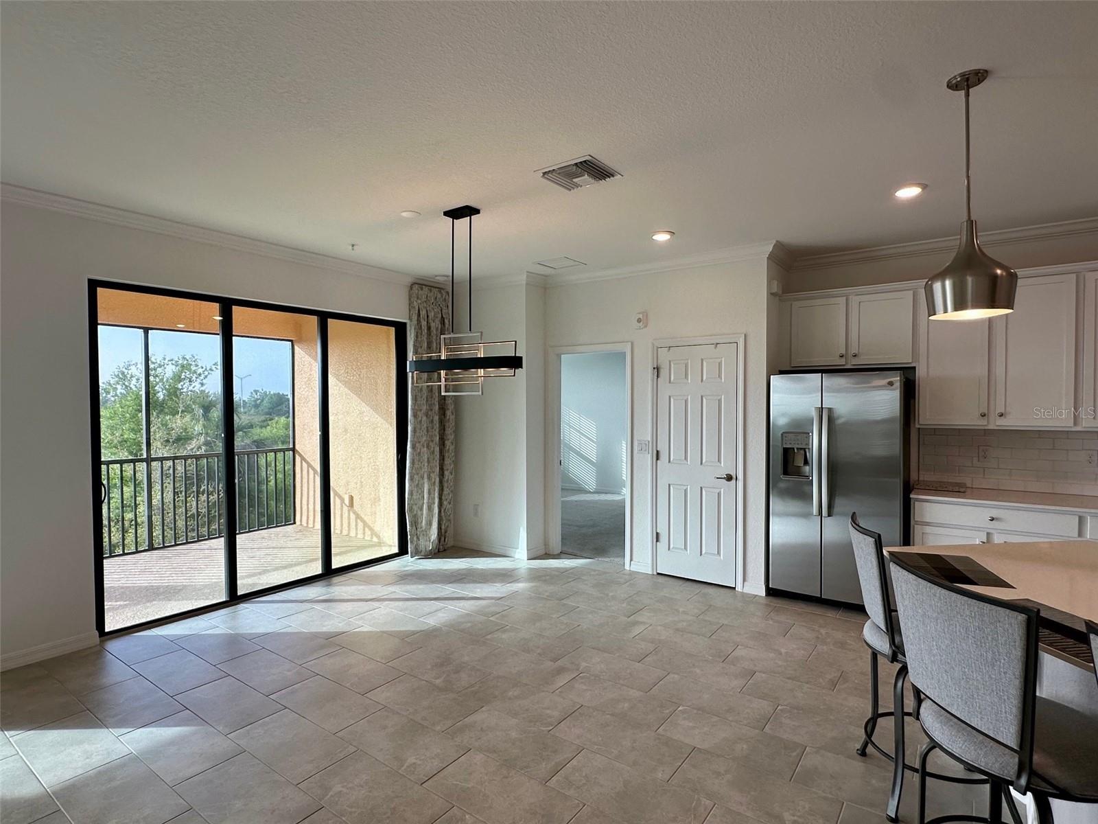 Image 6 of 30 For 10027 Crooked Creek Drive 201