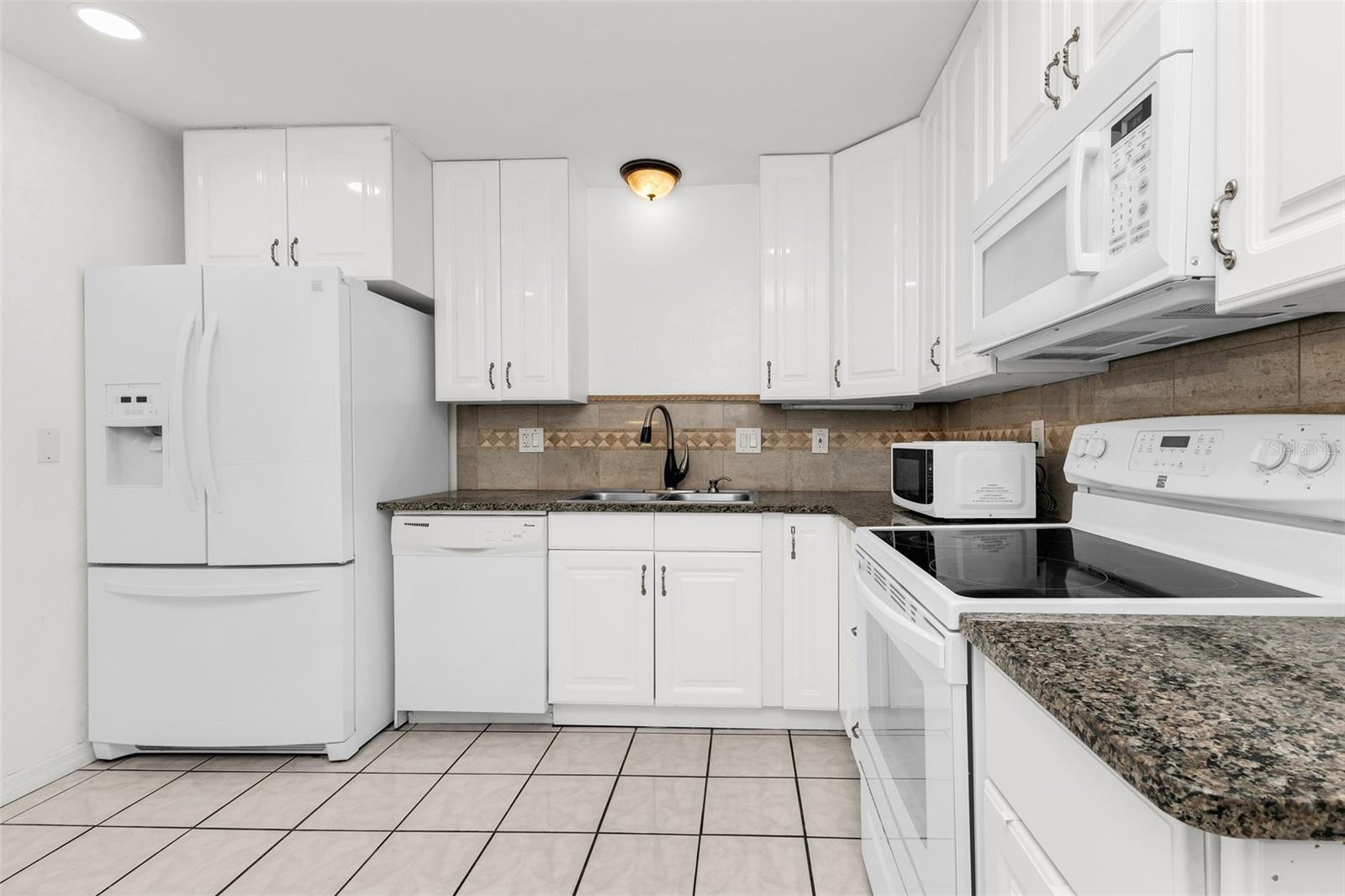 Image 16 of 32 For 2209 Woodmere Road