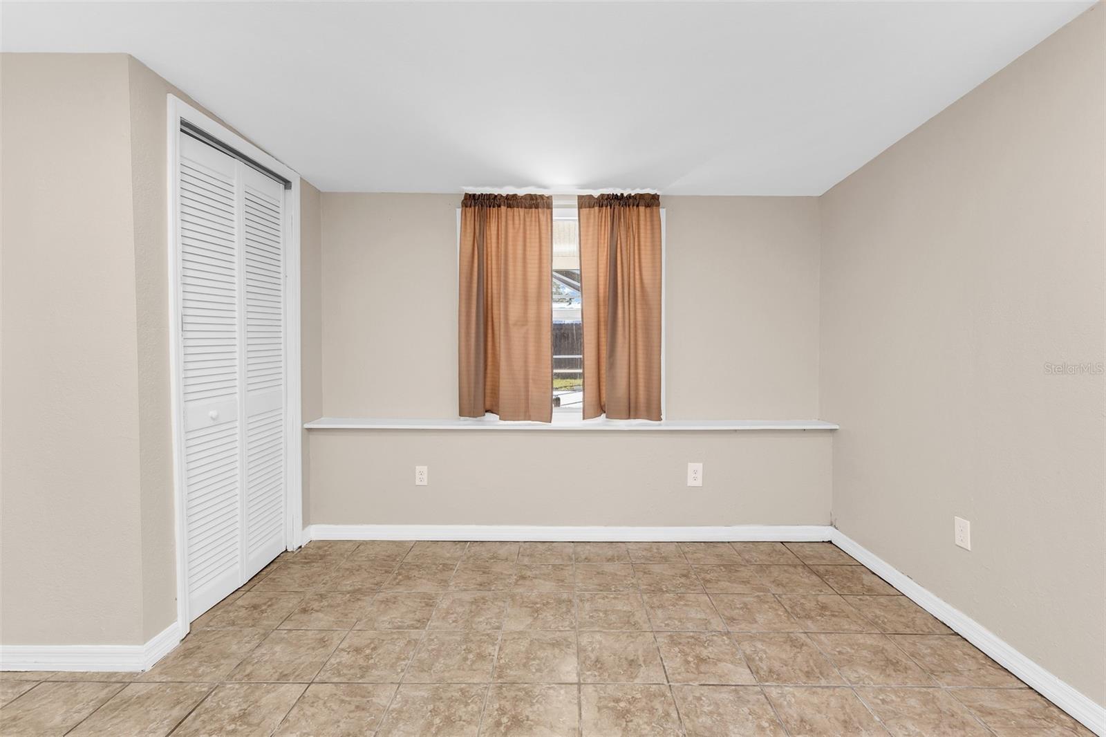 Image 20 of 32 For 2209 Woodmere Road