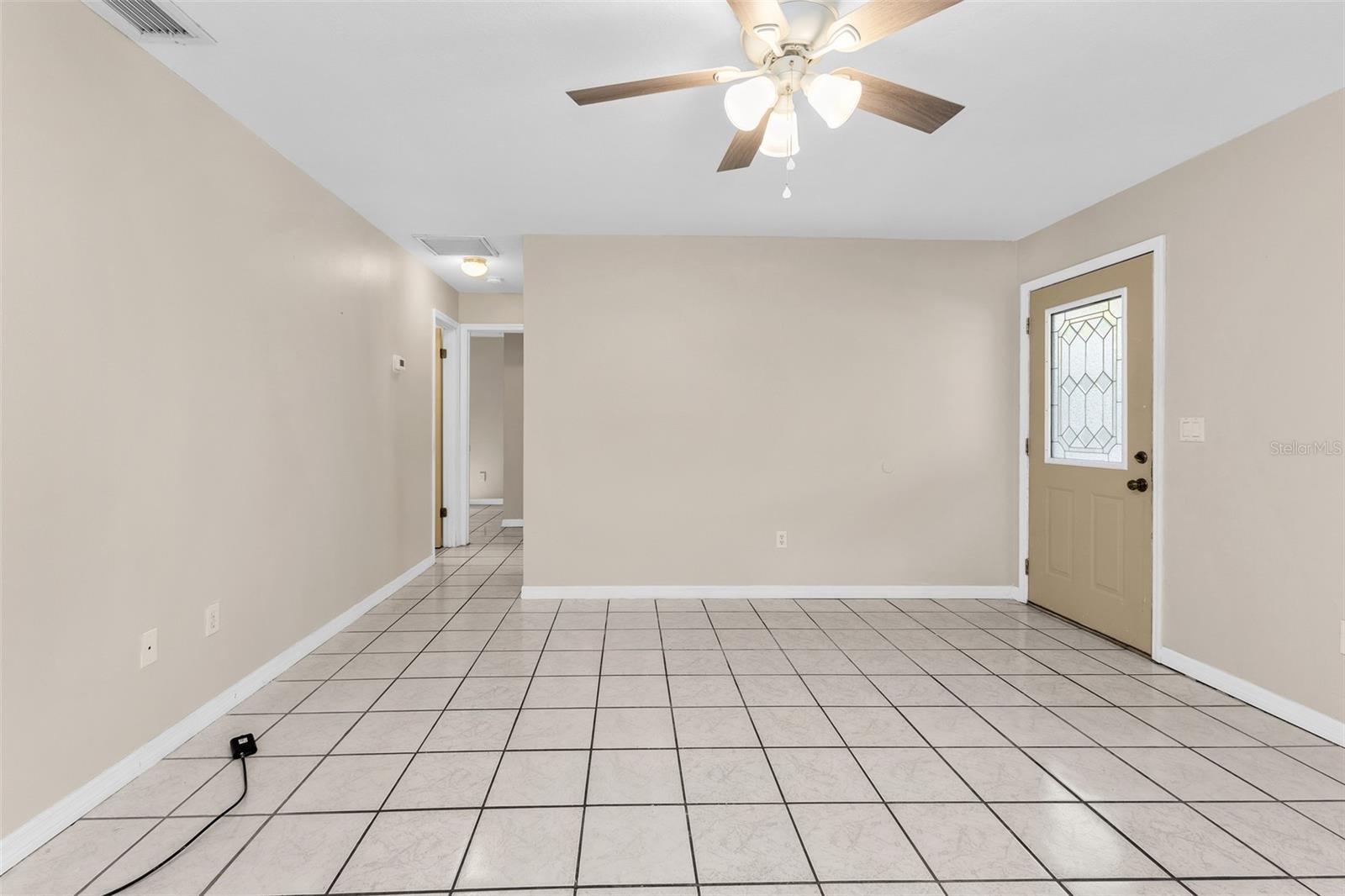 Image 6 of 32 For 2209 Woodmere Road