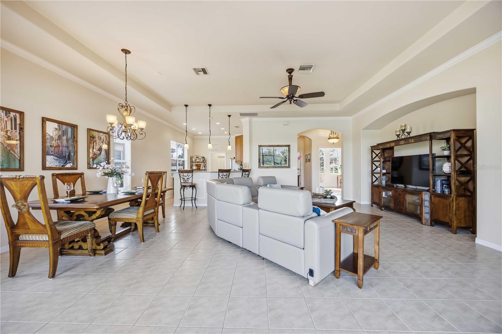 Image 12 of 99 For 170 Cipriani Way