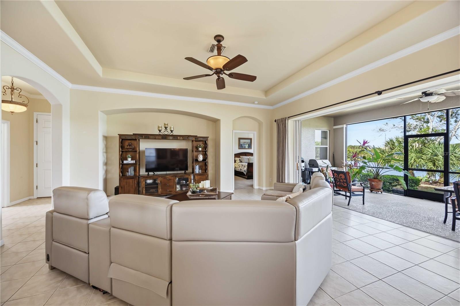 Image 14 of 99 For 170 Cipriani Way